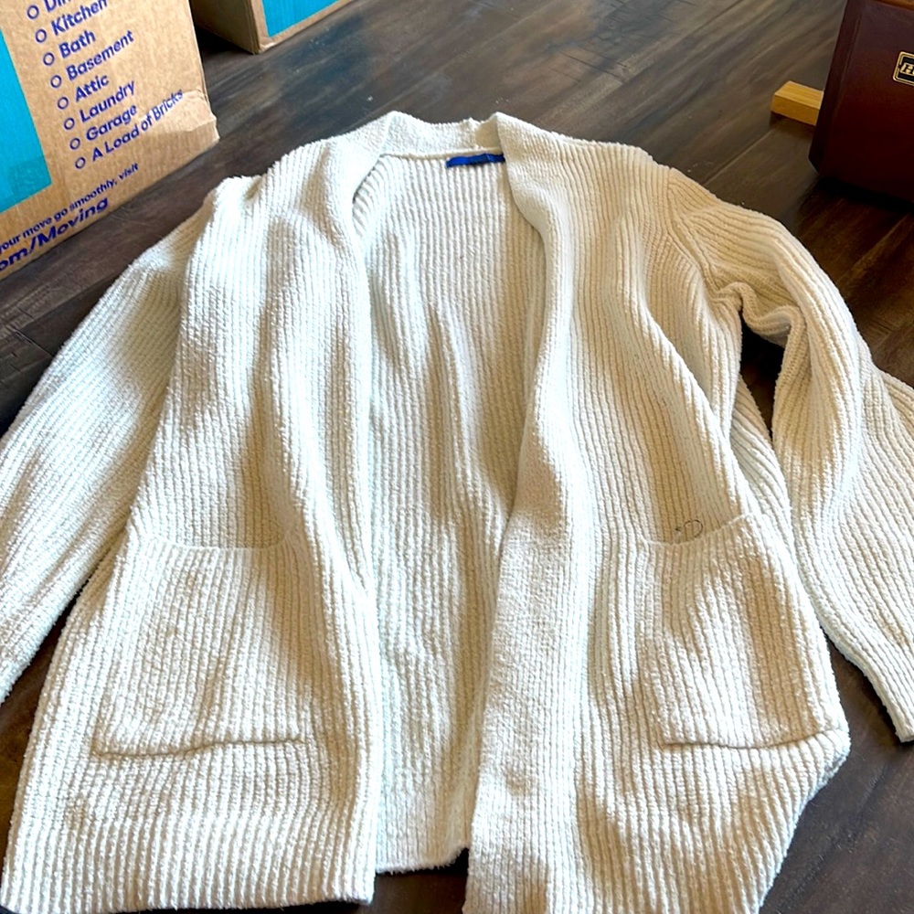 White cardigan sweater